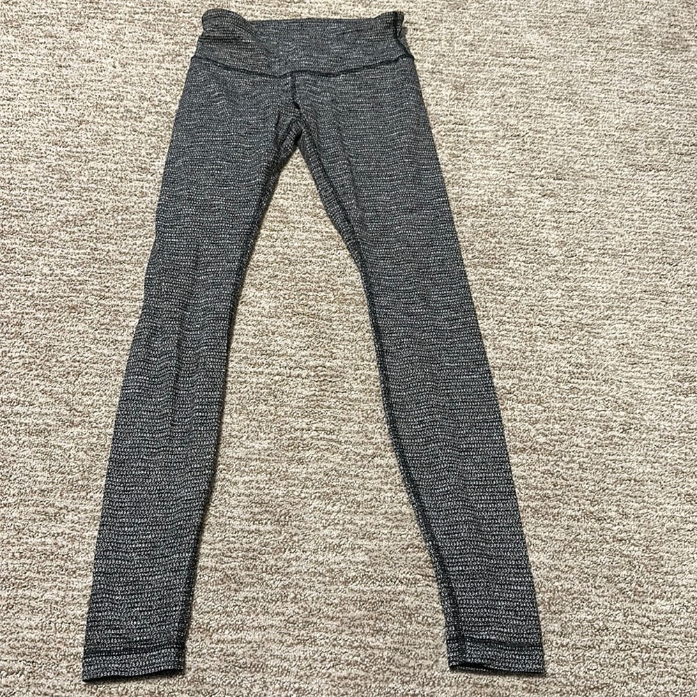 Lululemon leggings. Size 4.